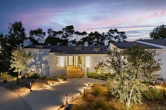 2364 Almeria Ct, La Jolla, CA 92037