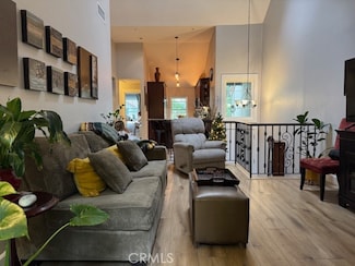 393 S Via el Modena Unit 2, Orange, CA 92869
