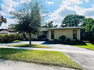 11470 NW 38th Place, Sunrise, FL 33323