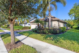 7248 Live Oak Dr, Naples, FL 34114