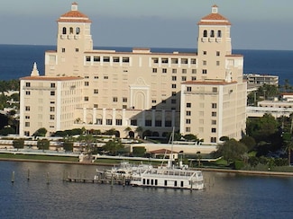 150 Bradley Place Unit 101, Palm Beach, FL 33480