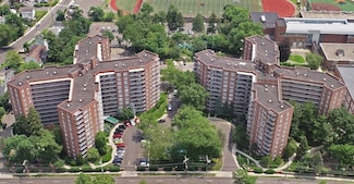 71 Strawberry Hill Ave Unit 1002, Stamford, CT 06902