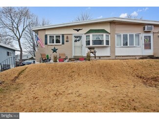 511 Devon Rd, Norwood, PA 19074