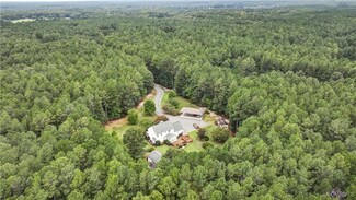12338 Farrington Rd, Ashland, VA 23005