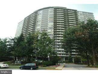 3900 Ford Rd Unit 15L, Philadelphia, PA 19131