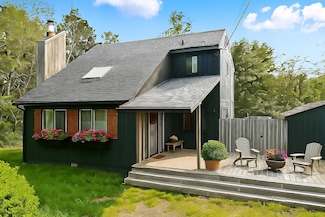 300 Cedar Dr, Long Pond, PA 18334