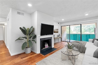 1507 Largo Rd Unit 304, Henrico, VA 23238
