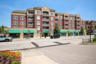 570 Crescent Blvd Unit 307, Glen Ellyn, IL 60137