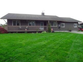309 Olympia St E, Rainier, WA 98576