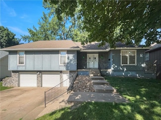 804 SW Murray Rd, Lees Summit, MO 64081