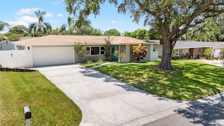 1530 Picardy Cir, Clearwater, FL 33755