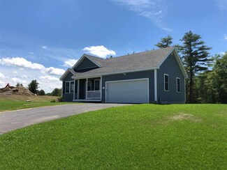 77 Rolling Hills Dr, Tilton, NH 03276