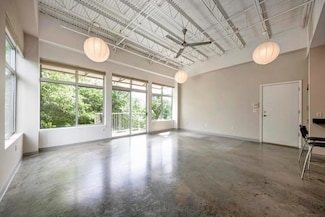 2401 E 6th St Unit 3046, Austin, TX 78702