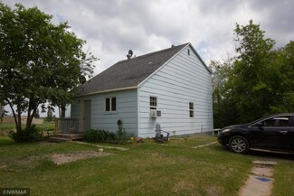 15449 155th St NE, Thief River Falls, MN 56701