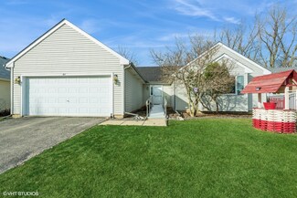 811 Casey Ln, Harvard, IL 60033