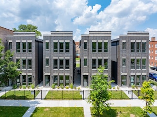 5004 S Prairie Ave, Chicago, IL 60615