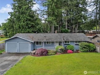 517 W St SE, Tumwater, WA 98501