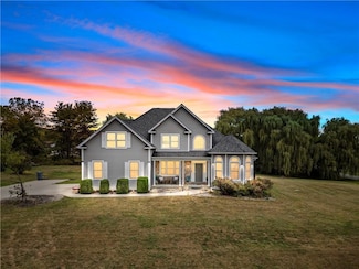 2 Fieldstone Ct, Highland, NY 12528