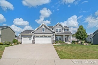 6444 Red Point Dr SW, Byron Center, MI 49315