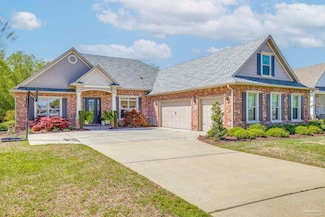 3231 Edinburg Castle Dr, Milton, FL 32583