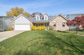 969 San Sebastian Dr, Fenton, MO 63026