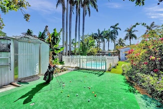 1611 Mayo St, Hollywood, FL 33020
