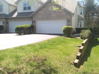 5434 Ashbrook Place, Downers Grove, IL 60515