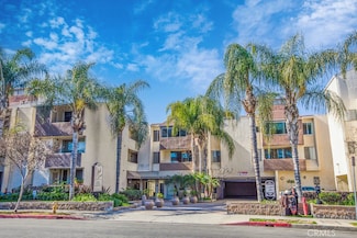 5325 Newcastle Ave Unit 130, Encino, CA 91316