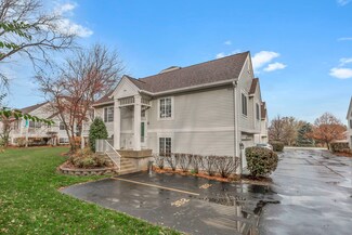 352 New Haven Dr, Cary, IL 60013