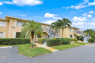 118 Palm Dr Unit 4, Naples, FL 34112