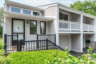 24 Coventry Rd, Grafton, MA 01519