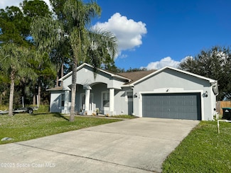 225 Nabble Ave NW, Palm Bay, FL 32907