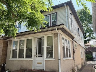 1014 E 40th St, Brooklyn, NY 11210