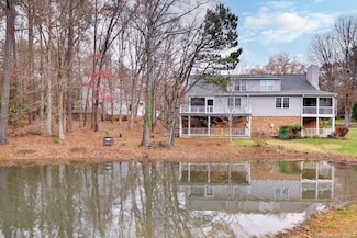 5303 Sloane Square, Williamsburg, VA 23188