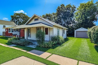 280 Champlin Place, Greenport, NY 11944