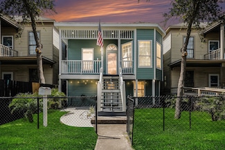 3515 Winnie St, Galveston, TX 77550