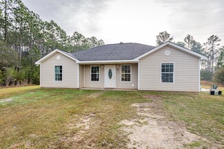 9821 Bragg Rd, Moss Point, MS 39562
