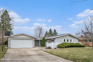 1210 S Geneva Dr, Dewitt, MI 48820