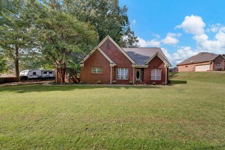 124 Smithers Ave, Atoka, TN 38004