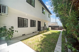 5928 Weaver St, Los Angeles, CA 90042