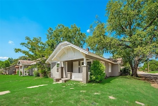 217 Colonial St, Fort Worth, TX 76111