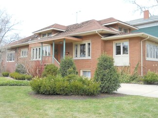 175 N Lombard Ave, Oak Park, IL 60302