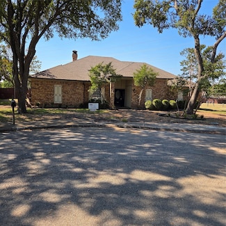 7303 Williamswood Dr, Dallas, TX 75252