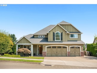 978 N Alder St, Canby, OR 97013