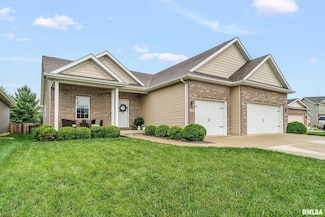 7301 Royal Troon Ct, Springfield, IL 62711
