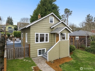 4035 50th Ave SW, Seattle, WA 98116