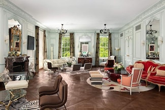 4 E 66th St Unit 4, New York, NY 10065
