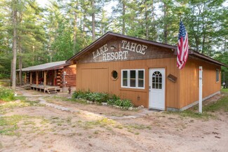 9215 Powell Lake Rd, Wetmore, MI 49895