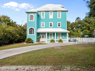 9902 Colonel Hansen Ct, Emerald Isle, NC 28594