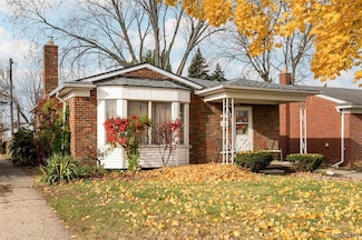 9375 Riverview, Redford, MI 48239